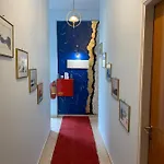 乔治酒店 *