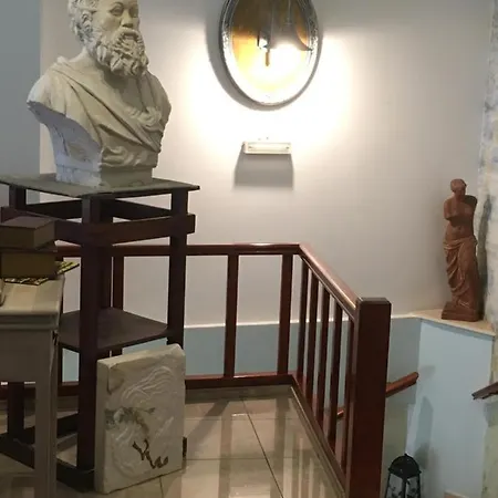George Szálloda *
