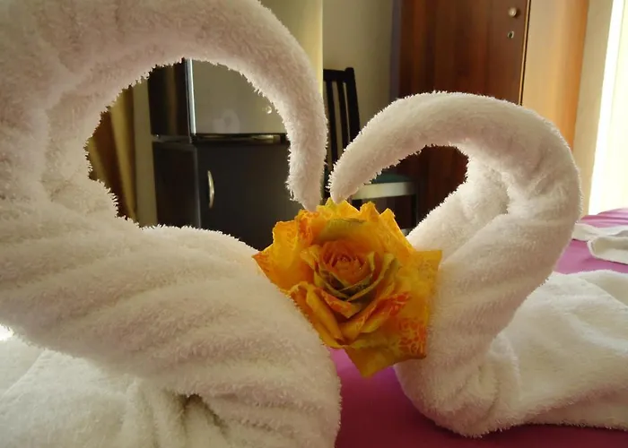 George Отель Каламата